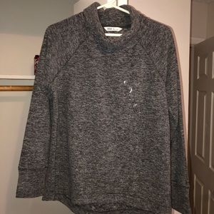 NWOT fleece shirt/pullover. Super warm
